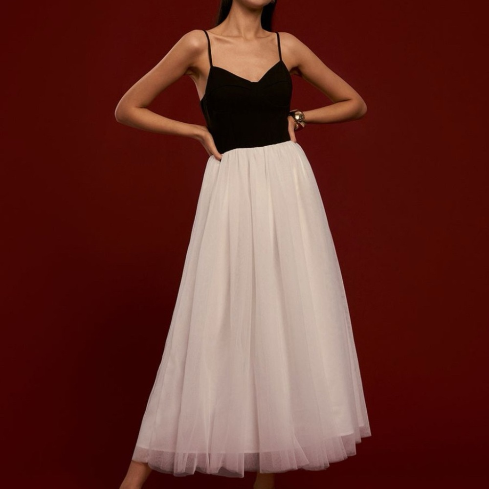 Commense Black and White Maxi Skirt